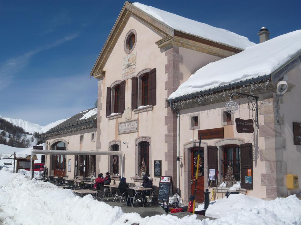 Hôtel, Le Refuge Napoléon Vars  Exterior foto